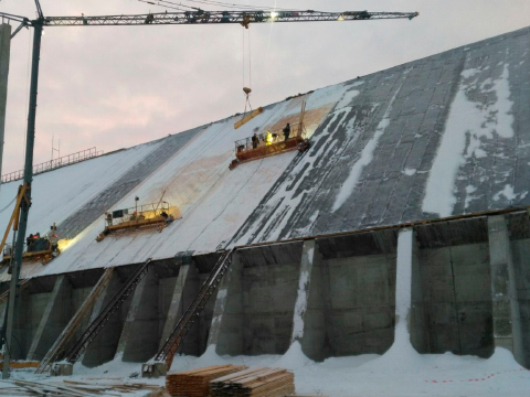 Устройство кровли арочного склада